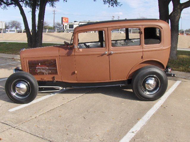 1932 Ford Other Fordor Sedan - photo 2
