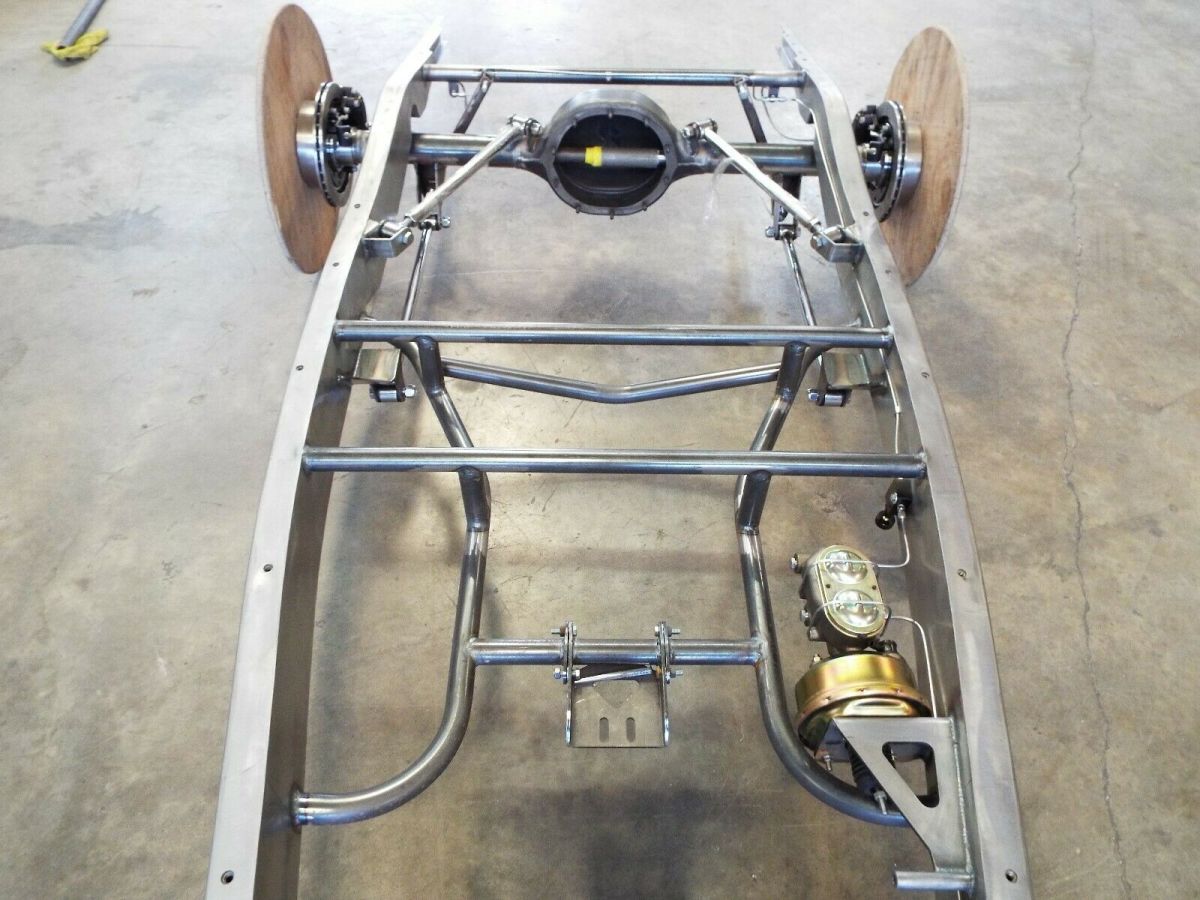 1932 Ford Frame - photo 2
