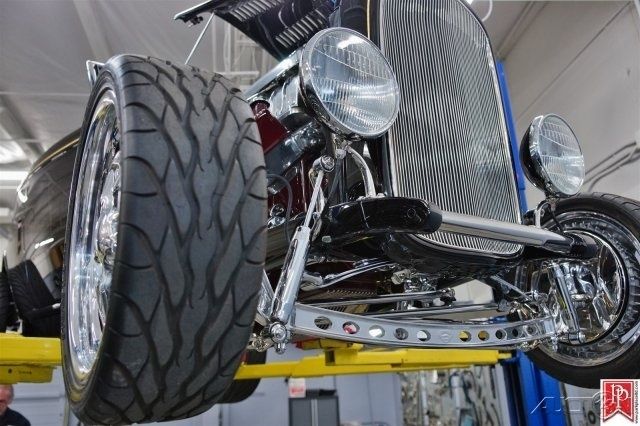 1932 Ford Hi-Boy Custom Roadster - photo 4