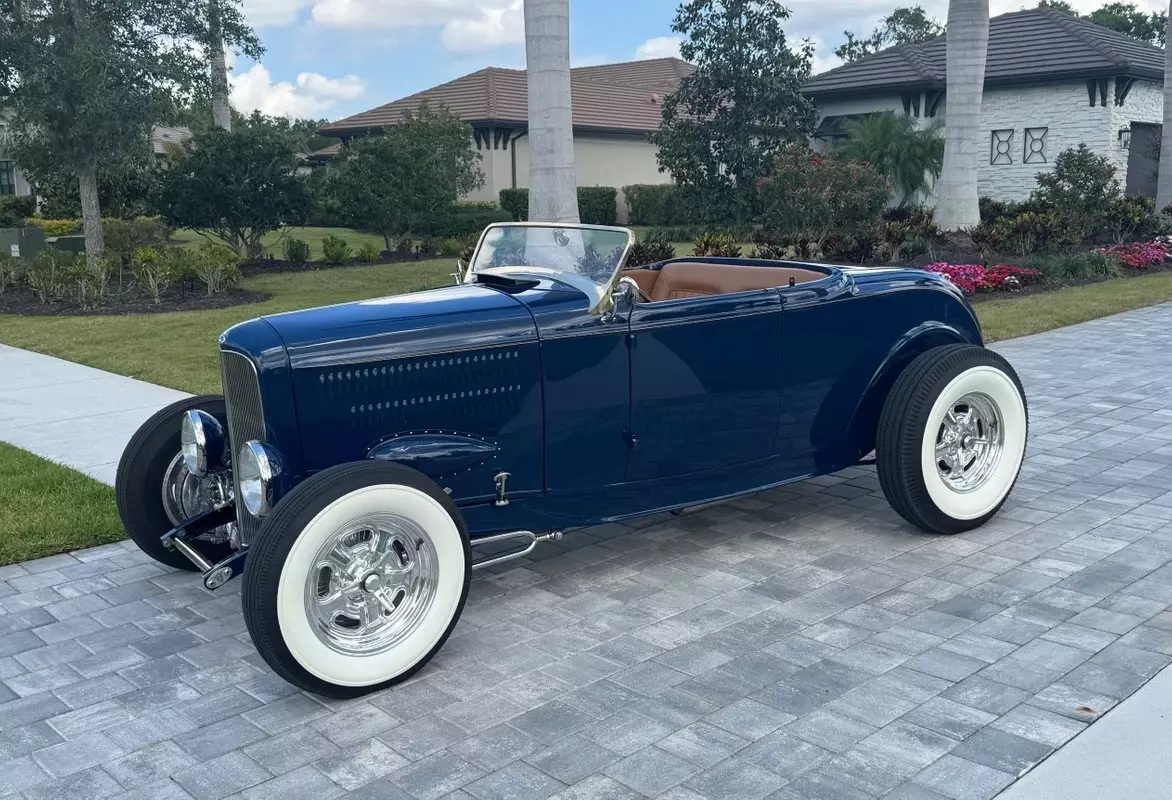 1932 Ford Hi-Boy Roadster All Steel, 502, 5-Spd, Top-Notch Build, All The Best 1932 Ford Hi-Boy Roadster