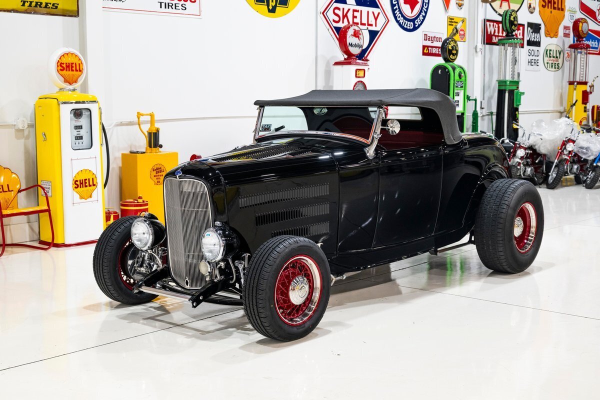 1932 Ford Hi-Boy Roadster - photo 3