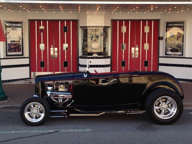 1932 Ford HiBoy Roadster Custom Street Rod Hot Rod 1932 Ford HiBoy Roadster