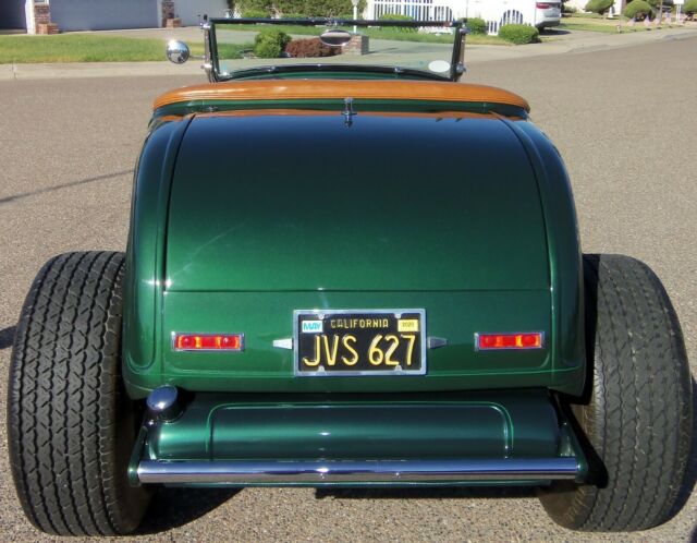 1932 Ford HiBoy Roadster Magazine Car - photo 13