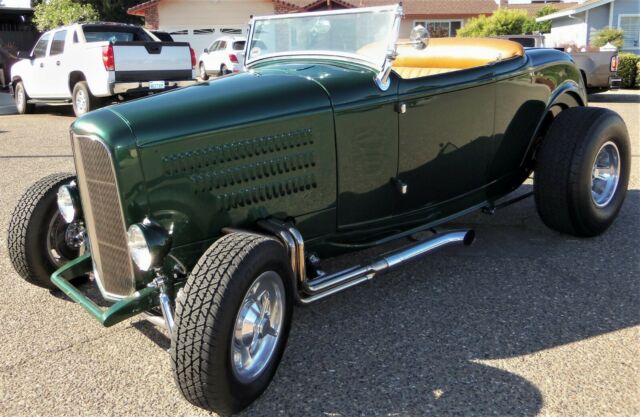 1932 Ford HiBoy Roadster Magazine Car - photo 2