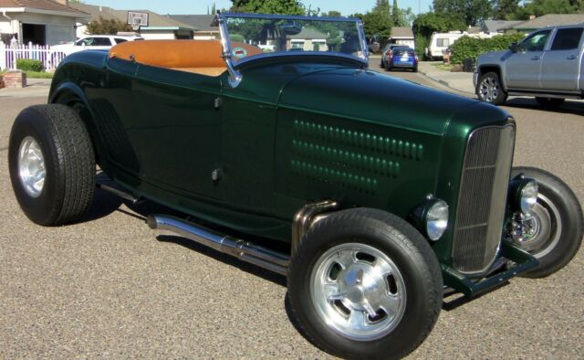 1932 Ford HiBoy Roadster Magazine Car - photo 3