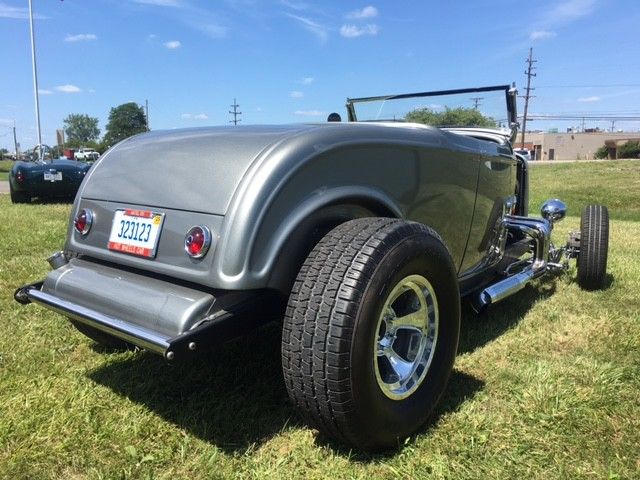 1932 Ford HIGH BOY ROADSTER - photo 8