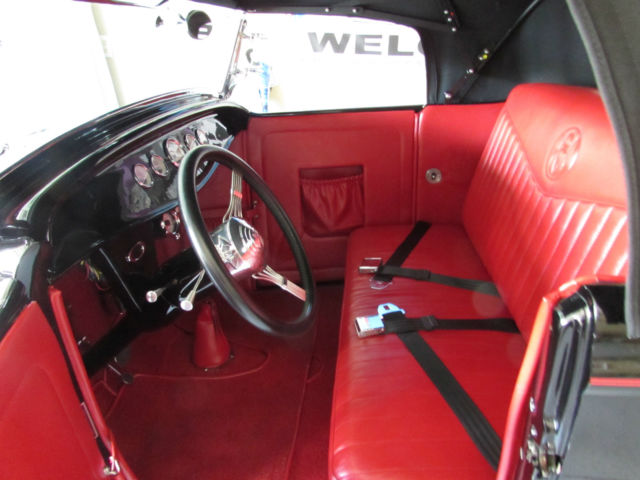 1932 Ford Roadster - photo 8