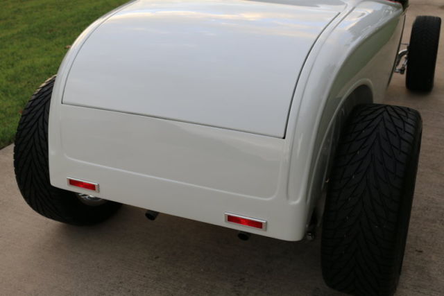 1932 Ford Model A High Boy Roadster - photo 10