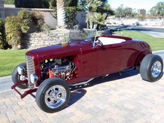 1932 Ford Highboy Streetrod 1932 Ford Highboy Streetrod Roadster