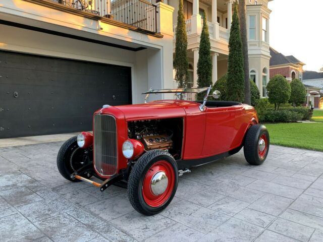1932 Ford Highboy, Wescotts body, Hemi w/6 pack carbs, automatic, nice exhaust! 1932 Ford Highboy Highboy