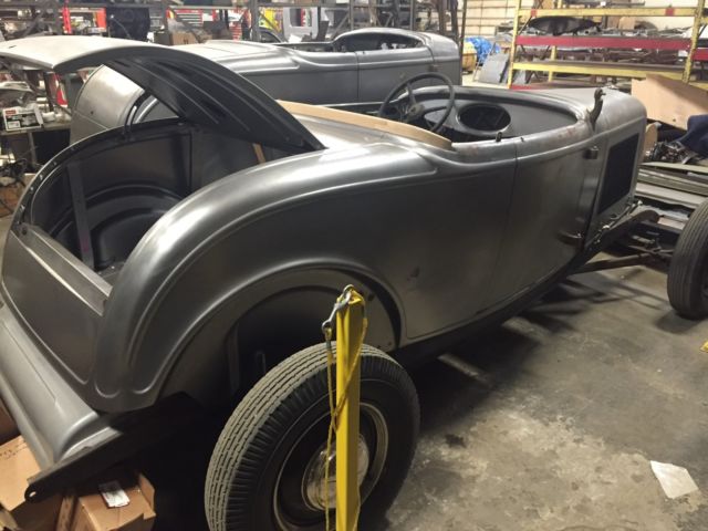 1932 Ford Roadster - photo 3