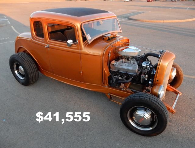 1932 FORD HOT ROD COUPE 1932 Ford Coupe