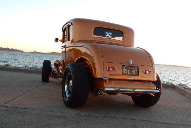 1932 Ford Coupe - photo 13