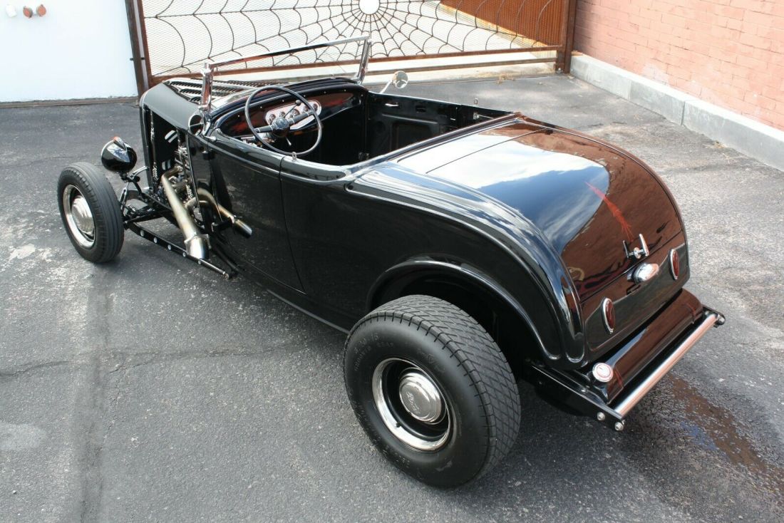 1932 Ford Roadster - photo 10