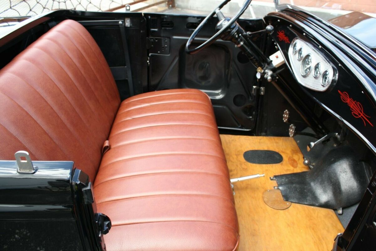 1932 Ford Roadster - photo 13