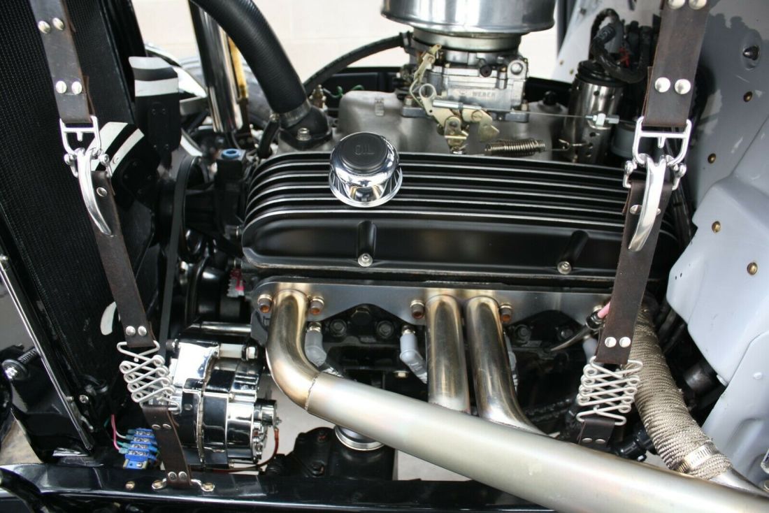 1932 Ford Roadster - photo 8