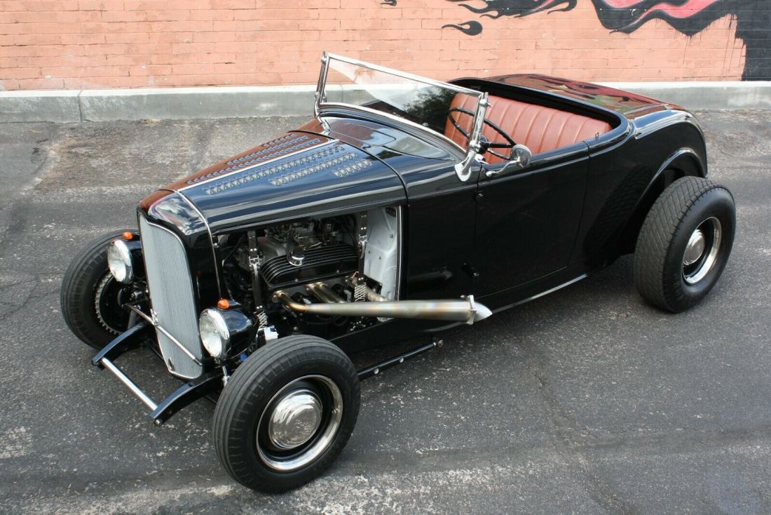 1932 Ford Roadster - photo 9