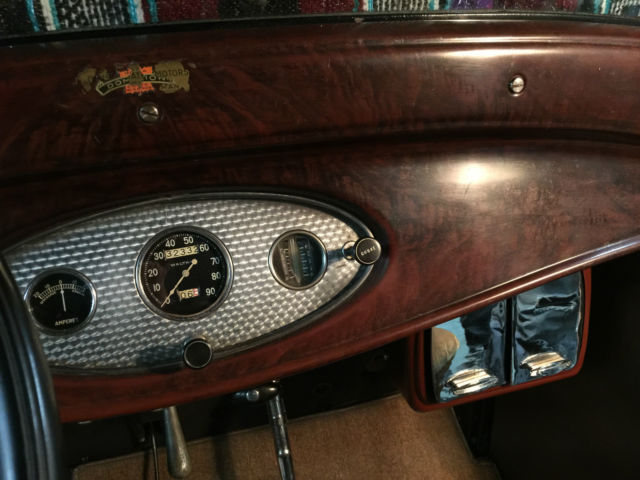 1932 Ford Tudor Sedan - photo 12