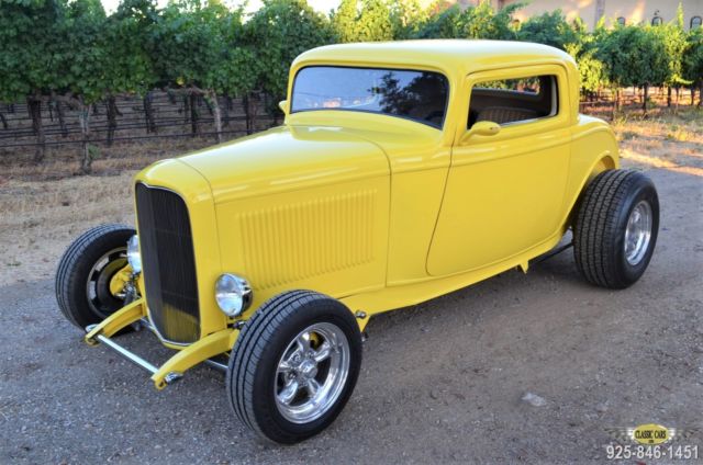1932 Ford Model A CALIFORNIA 3-WINDOW DEUCE COUPE - photo 3