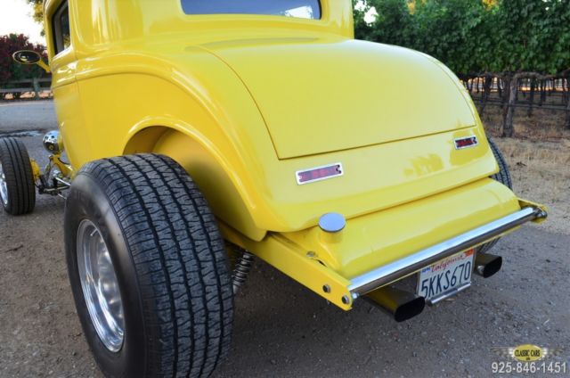 1932 Ford Model A CALIFORNIA 3-WINDOW DEUCE COUPE - photo 6