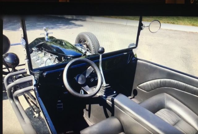 1931 Ford Model A Roadster - photo 7
