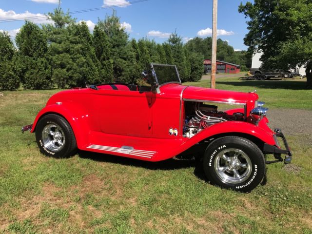 1932 Ford Model A Roadster with soft top and Rumble Seat 302 4bbl. Excellent 1932 Ford Model A Roadster