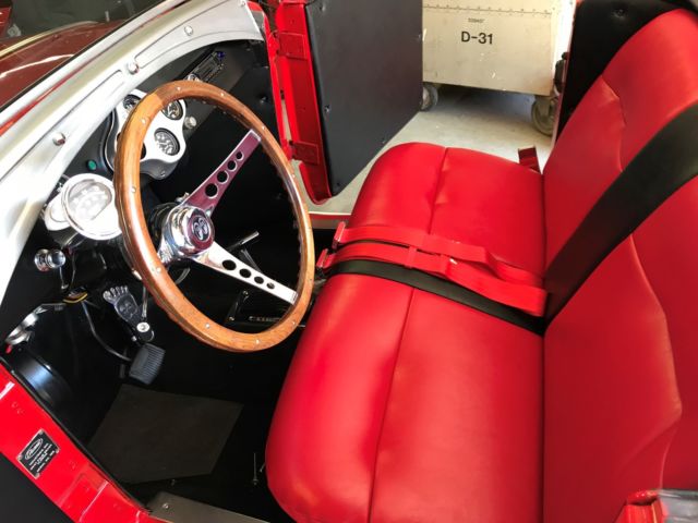 1932 Ford Model A Roadster - photo 11