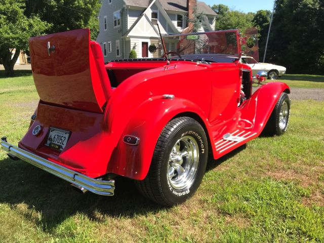 1932 Ford Model A Roadster - photo 5