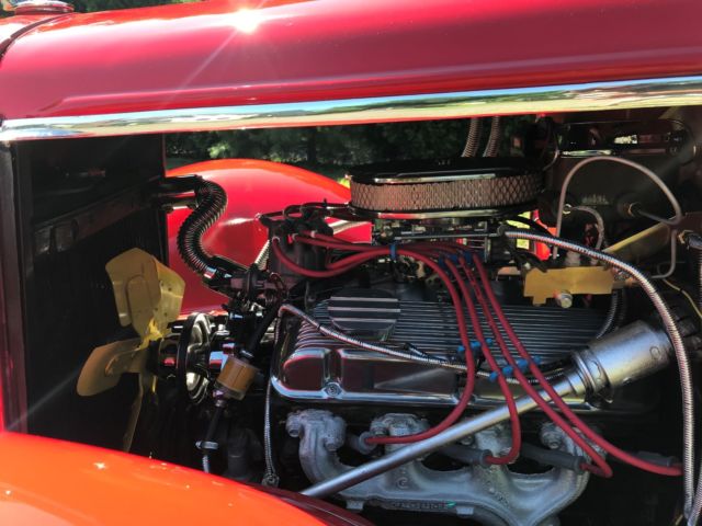 1932 Ford Model A Roadster - photo 8