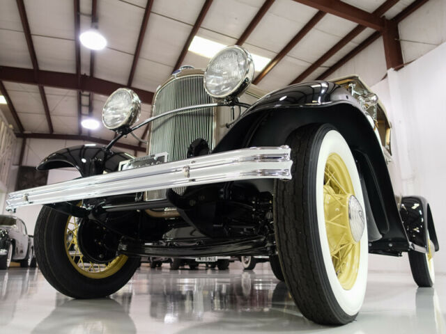 1932 Ford Model B Deluxe Roadster - photo 7