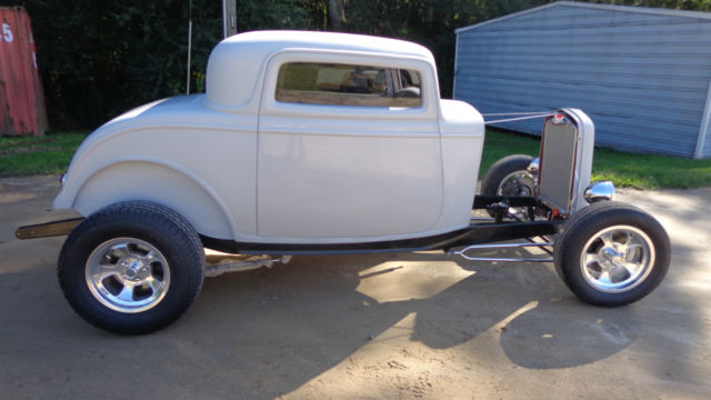 1932 Ford new fiberglass body, new chrome show chassis project hot street rod 1932 Ford Other