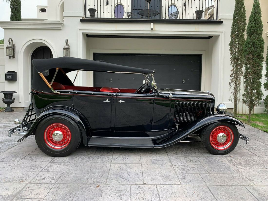 1932 Ford Phaeton - photo 2