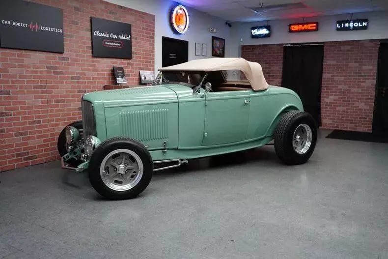 1932 Ford Roadster 13247 Miles Nile Blue Green 350 V8 Tremec TKO 500 5-speed 1932 Ford Roadster