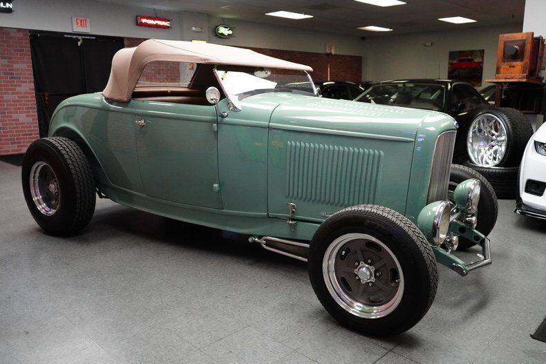 1932 Ford Roadster - photo 11