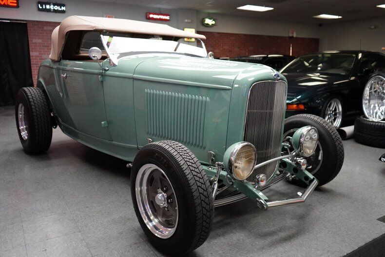 1932 Ford Roadster - photo 12