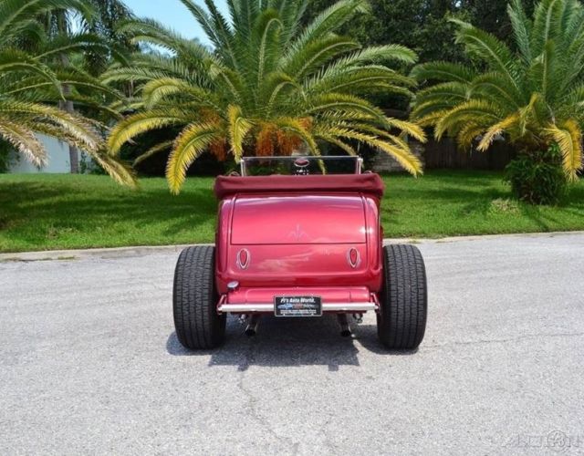 1932 Ford Roadster 1932 Ford Roadster 327 V8 Automatic 700R4 overdrive Top & A/C - photo 10