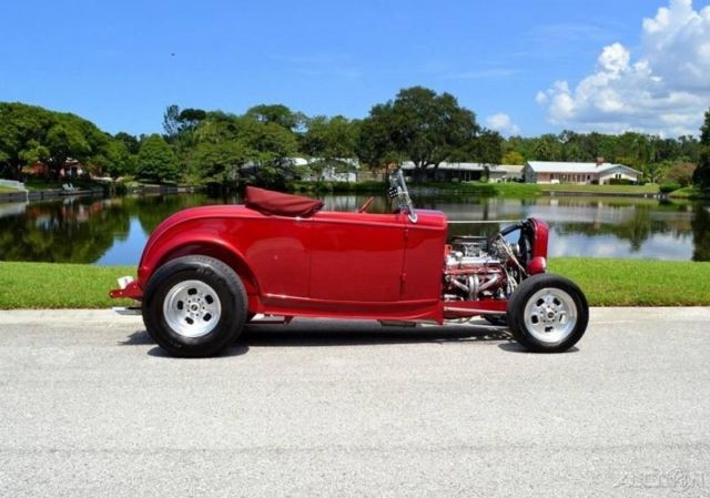 1932 Ford Roadster 1932 Ford Roadster 327 V8 Automatic 700R4 overdrive Top & A/C - photo 4