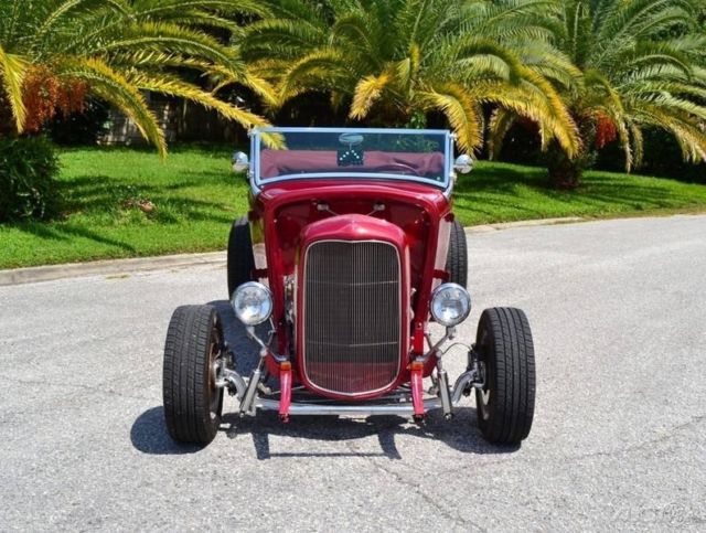 1932 Ford Roadster 1932 Ford Roadster 327 V8 Automatic 700R4 overdrive Top & A/C - photo 7