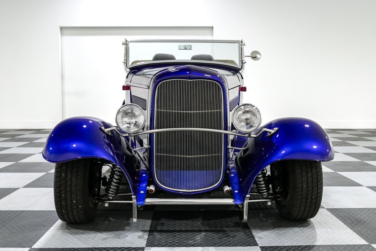 1932 Ford Roadster - photo 3