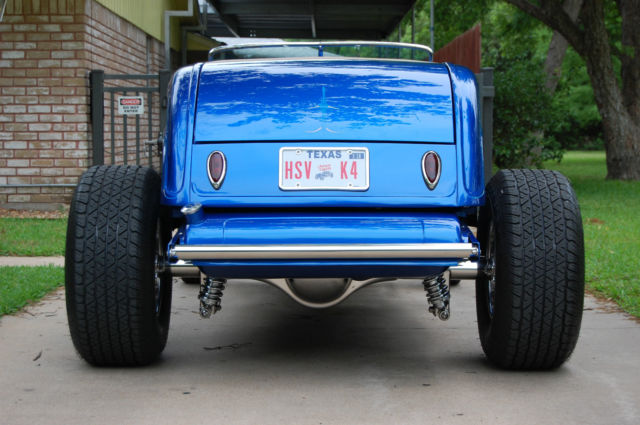 1932 Ford Roadster - photo 6