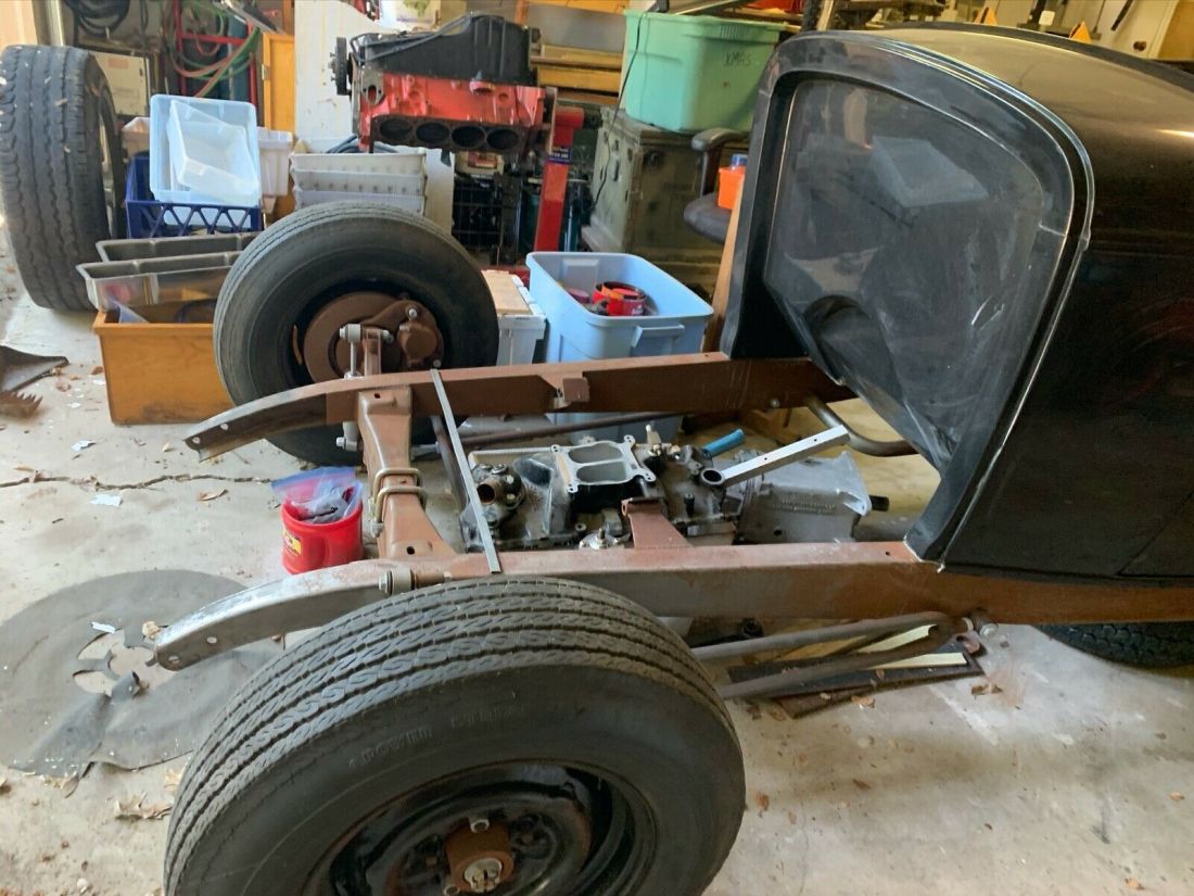 1932 Ford Roadster - photo 2