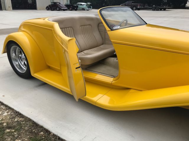 1932 Ford Roadster - photo 11