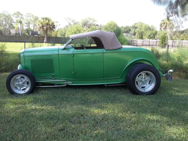 1932 Ford Hi Boy Roadster - photo 2