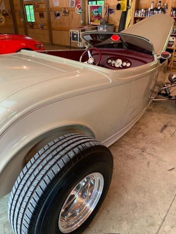 1932 Ford Roadster - photo 3