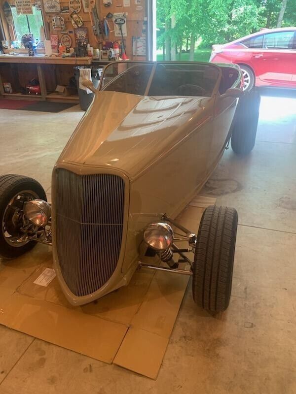 1932 Ford Roadster - photo 7