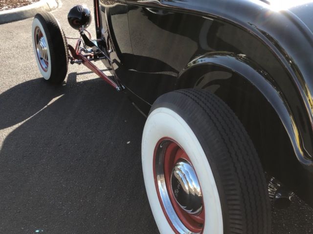 1932 Ford Roadster Street Rod-SHOW CAR-HOT ROD-ROADSTER-VINTAGE- - photo 9