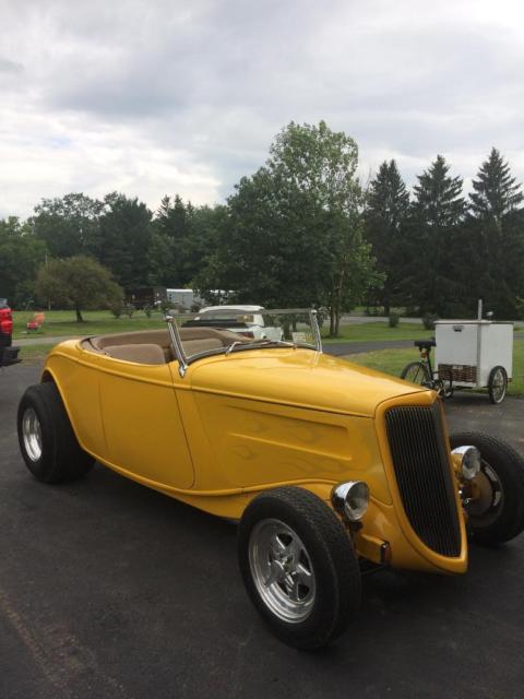 1932 Ford Roadster Convertiable 1934 Ford Other