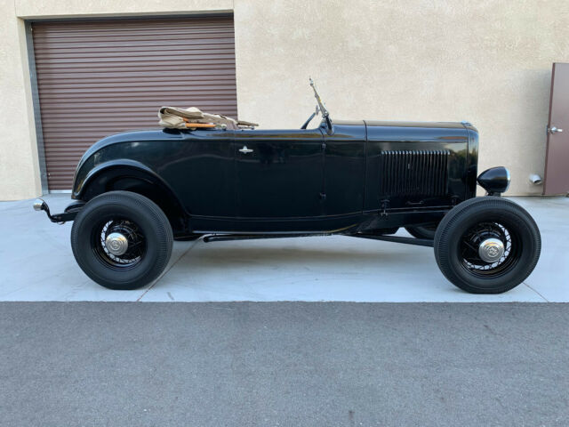 1932 Ford Deluxe Roadster Deluxe - photo 3