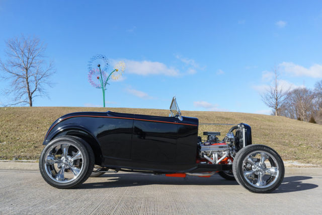1932 Ford Roadster - photo 12
