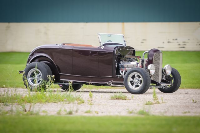 1932 Ford Roadster - photo 3